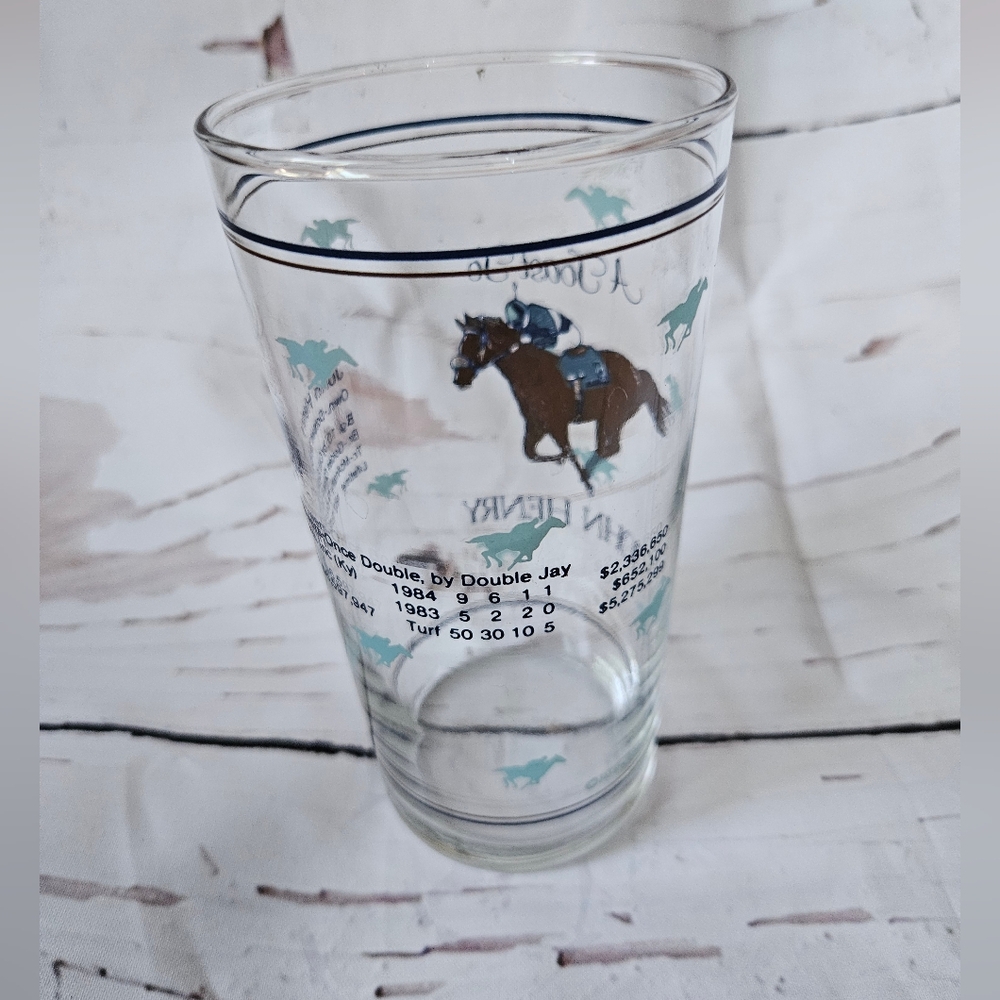 Vintage John Henry Racing Horse Souvenir Glass Cup - Picture 3 of 8